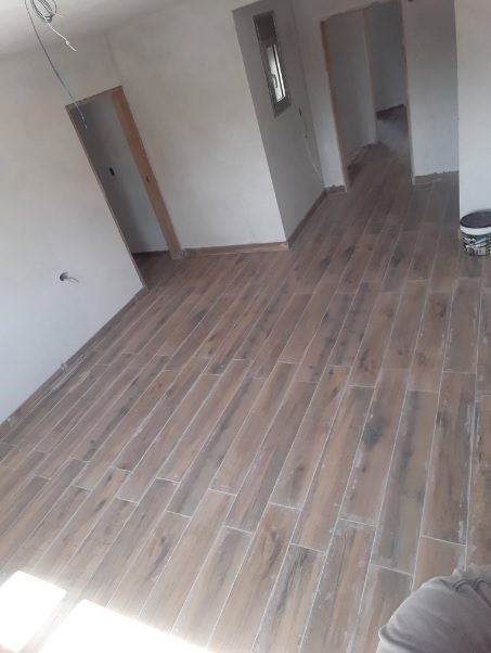 Foto 2 del trabajo de Obreque Revestimientos